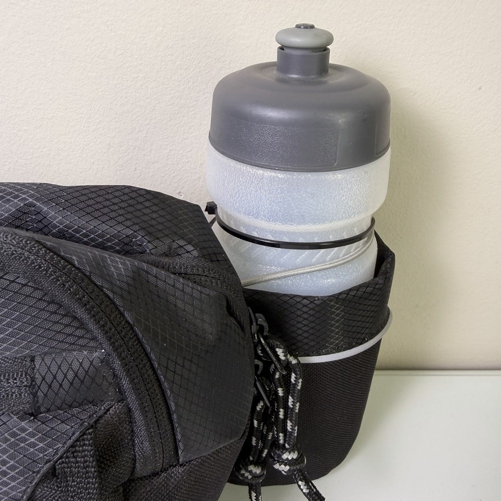 Outdoor Products H2O Mojave Waist Pack Black Hydration Belt with 2 Water Bottles - Picture 5 of 15